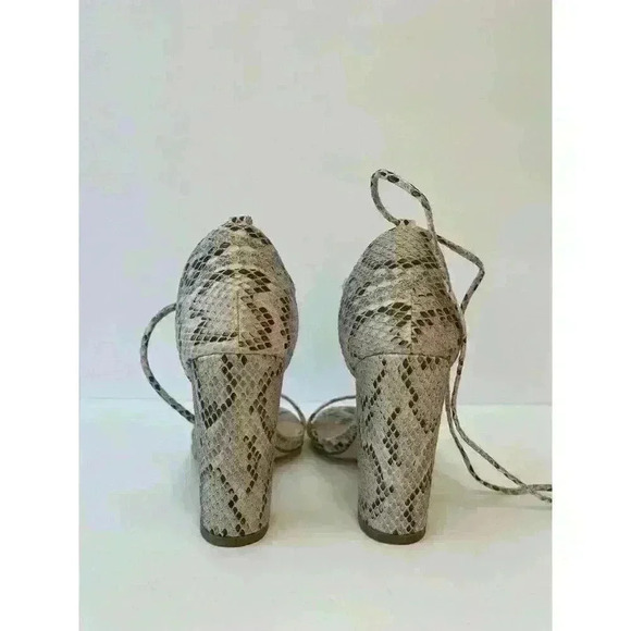 Hich Heels Sandals lace up / Size US 6.5/ print - Picture 3 of 7